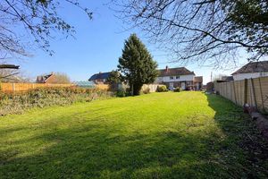 Rear- click for photo gallery